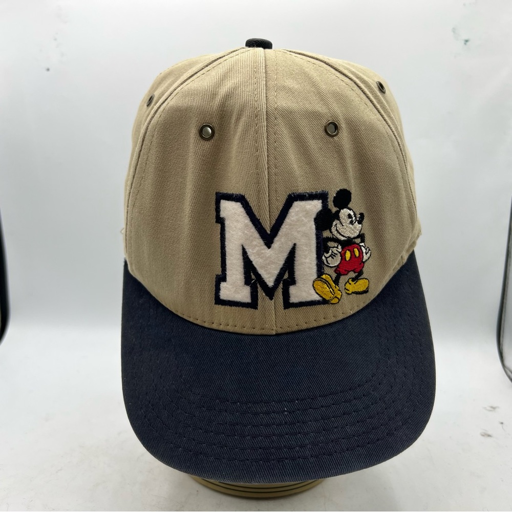 Goofy’s Hat Co. Disneyland Baseball Cap. OS Unisex.  Tan blue